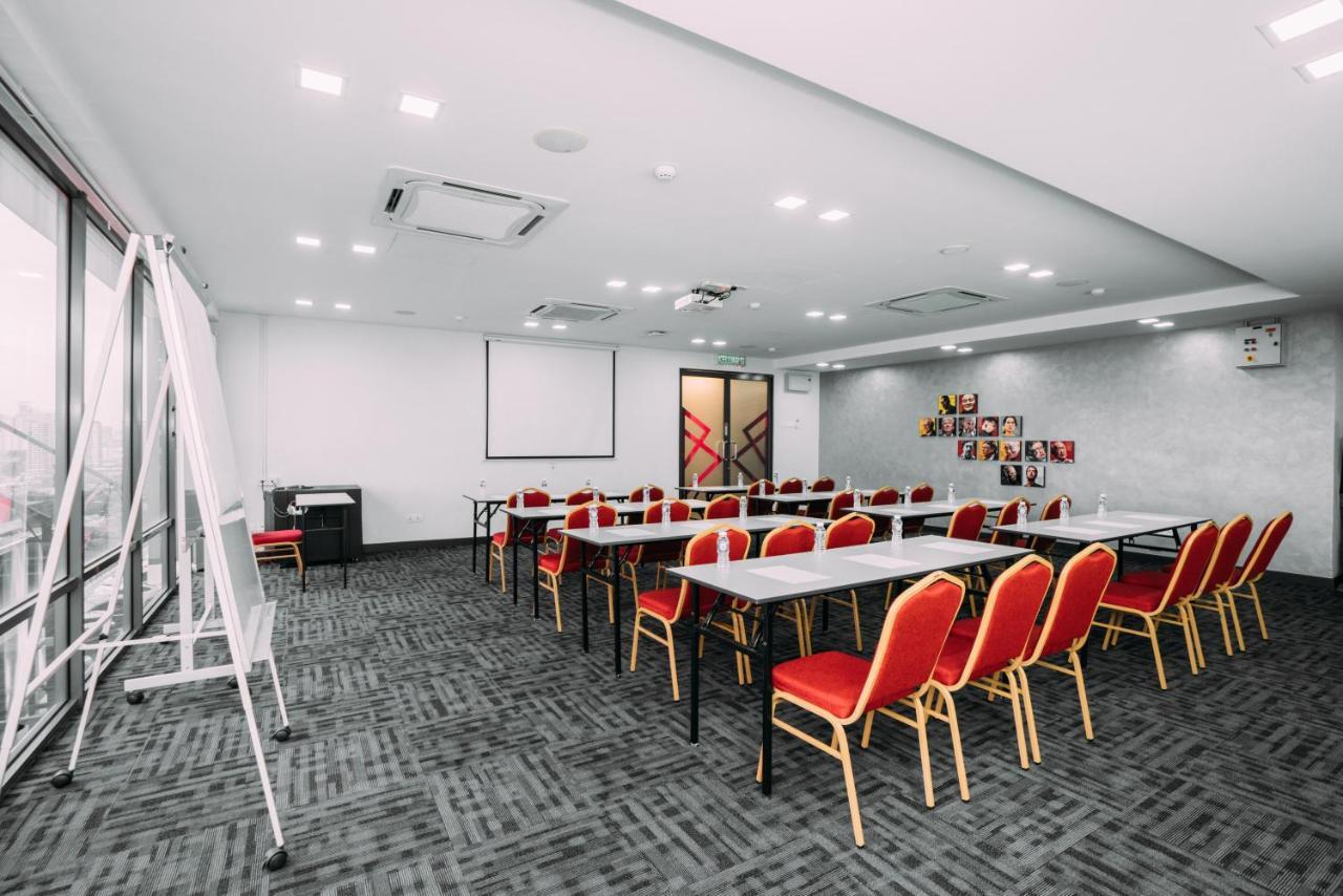 קואלה לומפור B Lot Hotel מראה חיצוני תמונה